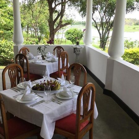 Aligama Cottage Talakolawela Ngoại thất bức ảnh