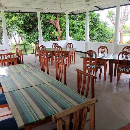 Aligama Cottage Talakolawela Ngoại thất bức ảnh