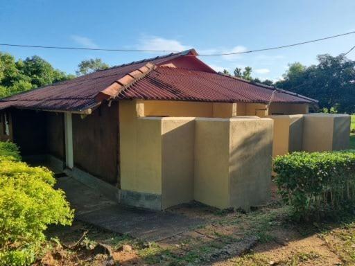 Aligama Cottage Talakolawela Ngoại thất bức ảnh
